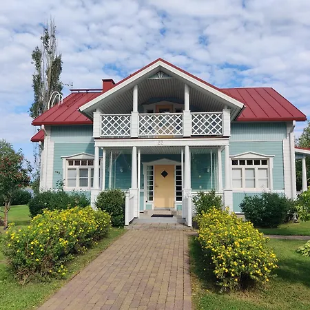 Tuulas Villa *